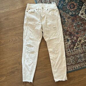 Levi’s white jeans